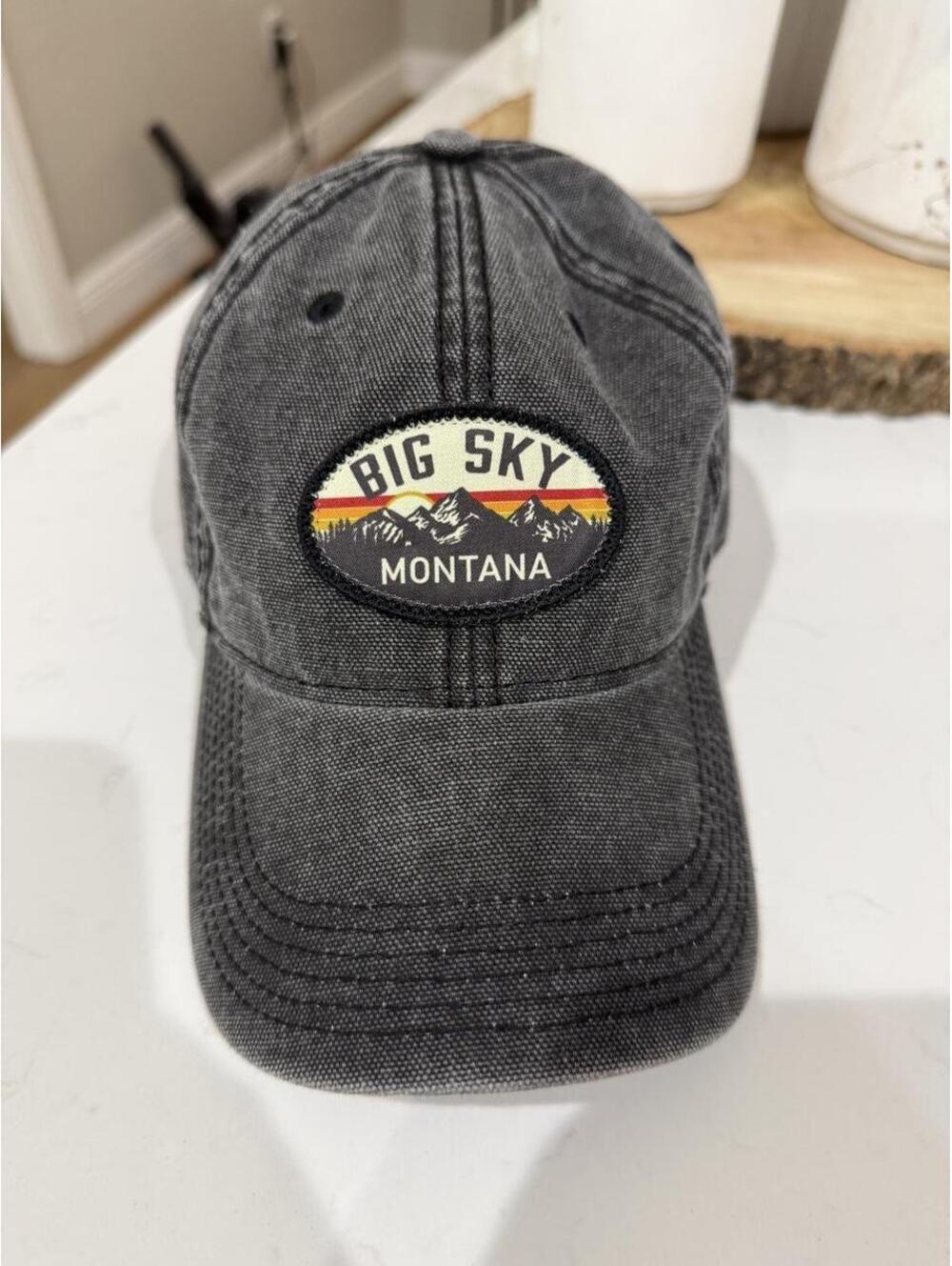 Vintage-Style “Big Sky Montana” Distressed Baseball Cap